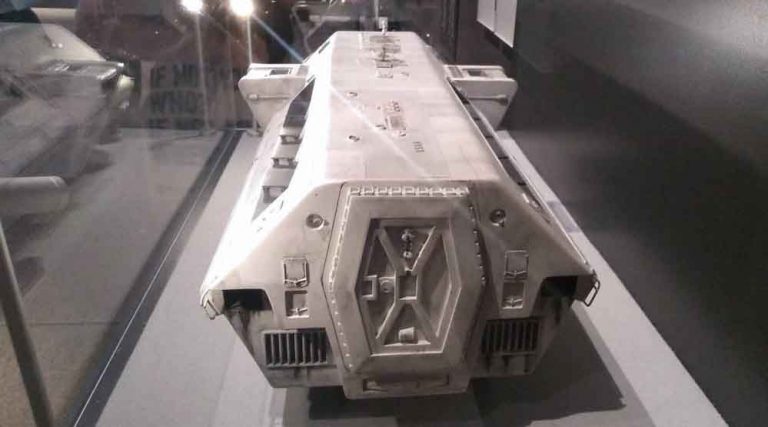 Moon Bus Rear